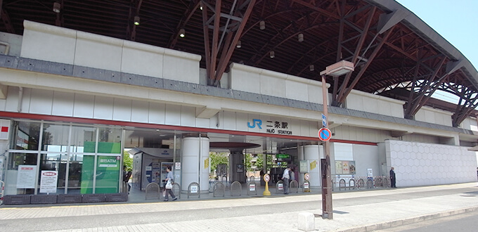 JR山陰線二条駅