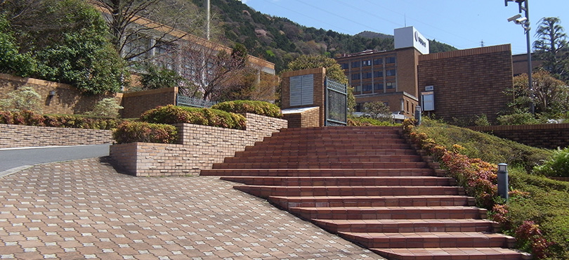 京都橘大学