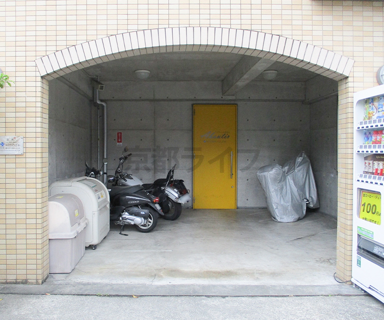 駐輪場
