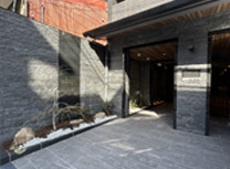 建物入口