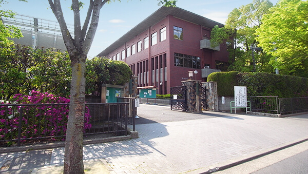 京都府立大学