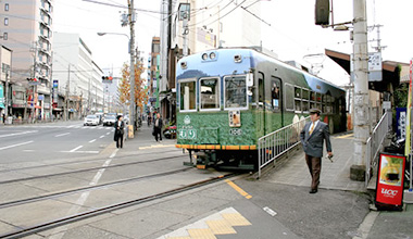 京福西院駅