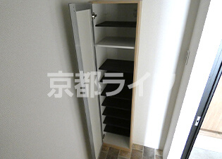 シューズボックス