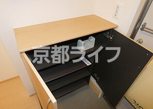 シューズボックス