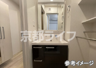独立洗面台