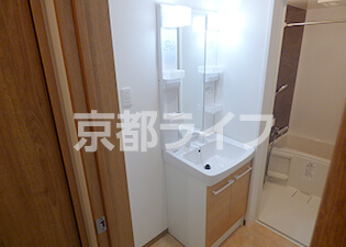 独立洗面台