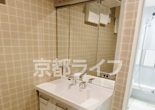 独立洗面台