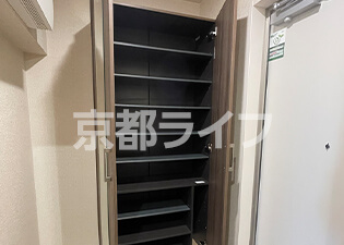 シューズボックス