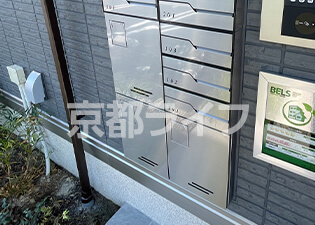 宅配ボックス