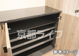 シューズボックス