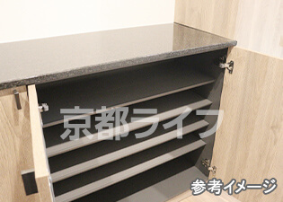 シューズボックス