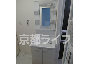 独立洗面台