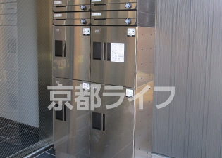 宅配ボックス
