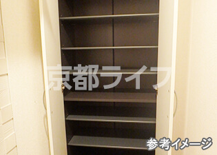 シューズボックス
