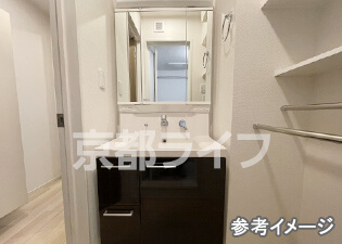 独立洗面台