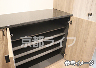 シューズボックス