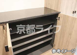 シューズボックス