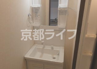 独立洗面台