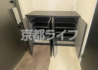 シューズボックス