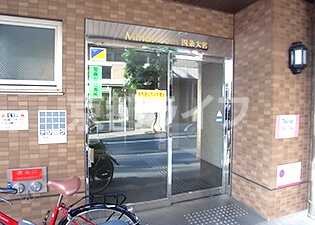 エントランス
