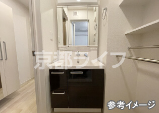 独立洗面台