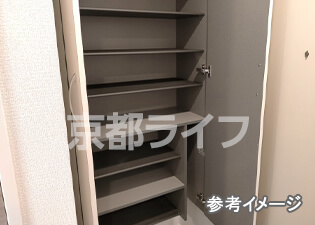 シューズボックス