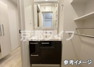 独立洗面台
