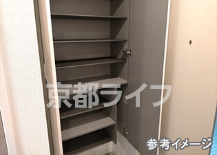 シューズボックス