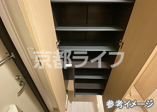 シューズボックス