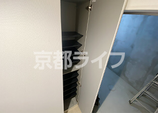 シューズボックス