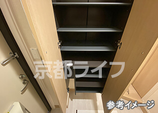 シューズボックス