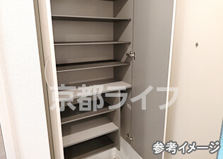 シューズボックス
