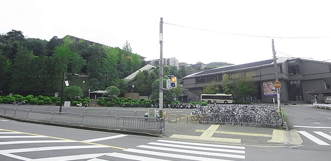 京都産業大学